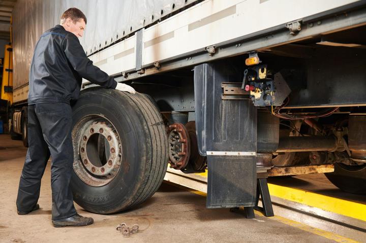 Truck Tyre Refurbishment Dandenong